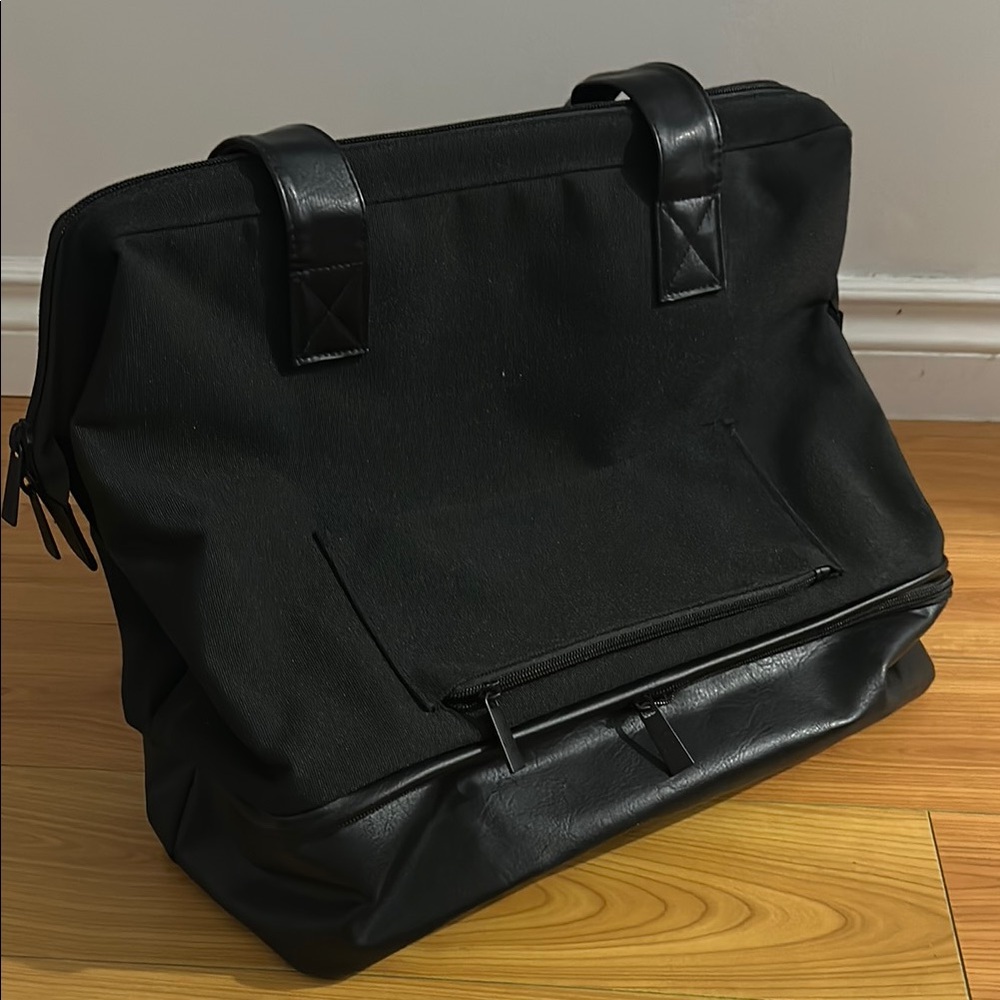 Beis Convertable Bag - image 2